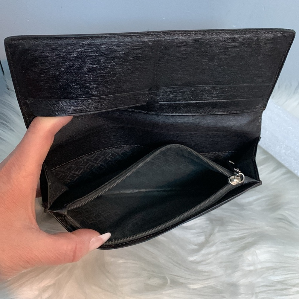 Authentic Dunhill long flap coat wallet - Picture 10 of 17